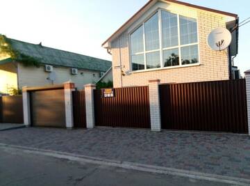 Фотографии Гостевой дом Guest House Gostinnyi г. Бердянск (Украина) №1 Фото Гостевой дом Guest House Gostinnyi г. Бердянск 1