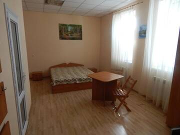 Фото номера Улучшенный двухместный номер с 1 кроватью Гостевой дом Guest house Azovets г. Бердянск 16