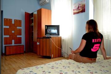 Фото номера Улучшенный двухместный номер с 1 кроватью Гостевой дом Guest house Azovets г. Бердянск 19