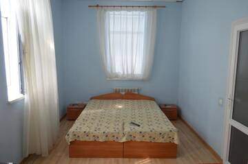 Фото номера Улучшенный двухместный номер с 1 кроватью Гостевой дом Guest house Azovets г. Бердянск 24