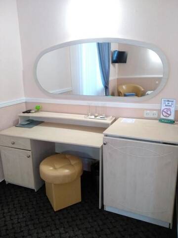 Фото номера Большой двухместный номер с 1 кроватью Отель Hotel Mon Senior г. Бердянск 7