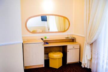 Фото номера Апартаменты с 2 спальнями Отель Hotel Mon Senior г. Бердянск 18