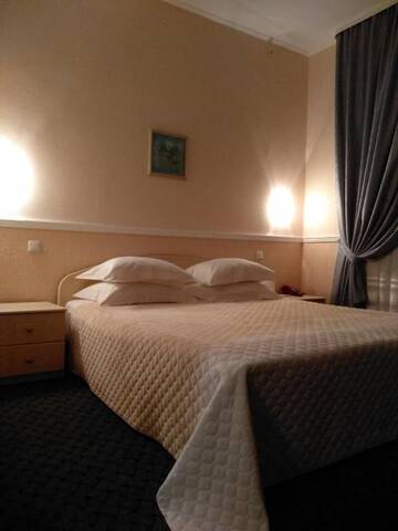 Фото номера Большой двухместный номер с 1 кроватью Отель Hotel Mon Senior г. Бердянск 11