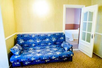 Фото номера Апартаменты с 2 спальнями Отель Hotel Mon Senior г. Бердянск 10