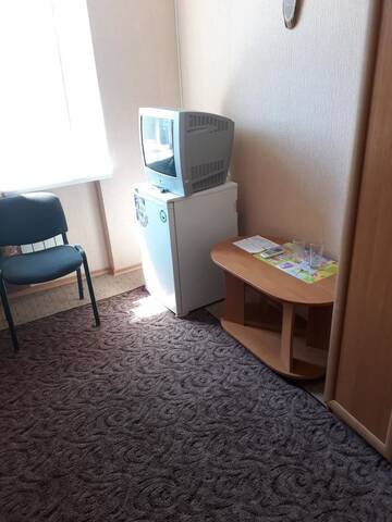 Фото номера Двухместный номер Делюкс с 1 кроватью Отель Hotel Azov г. Бердянск 11