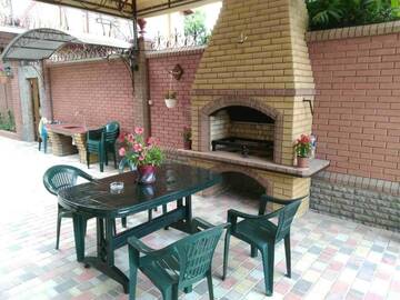 Фото номера Апартаменты с 1 спальней Гостевой дом Guest House - Italiyska Street г. Бердянск 35