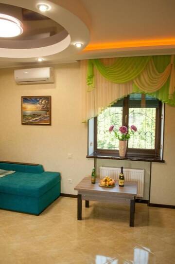 Фото номера Апартаменты с 1 спальней Гостевой дом Guest House - Italiyska Street г. Бердянск 12
