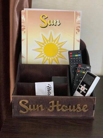 Фото номера Номер с кроватью размера «queen-size» и балконом Гостевой дом Sun House г. Бердянск 26
