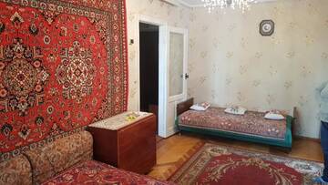 Фото номера Апартаменты с 2 спальнями Апартаменты 2-х кімнатна квартира Центр г. Бердянск 11