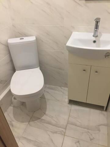 Фото номера Дом с 5 спальнями Дома для отпуска Tinyayev-house г. Бердянск 31