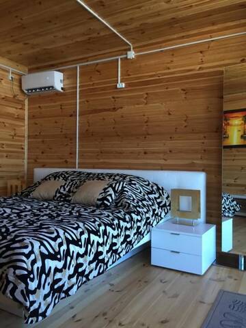 Фото номера Люкс, вид на море Отель Serfclub&amp;bechotel г. Бердянск 25