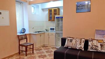 Фото номера Семейный полулюкс Гостевой дом ЦЕНТР - Center г. Бердянск 35