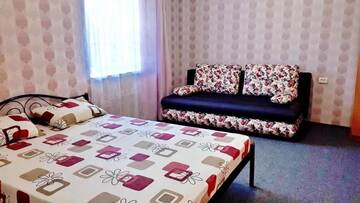 Фото номера Семейный полулюкс Гостевой дом ЦЕНТР - Center г. Бердянск 22