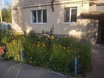 Фото номера Апартаменты с 2 спальнями Апартаменты 3-х комн. квартира 5 мин. от моря район Красной гвоздики г. Бердянск 23