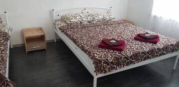 Фото номера Стандартный семейный номер Отель KAMAY г. Бердянск 12