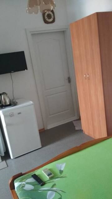 Фото номера Двухместный номер с 1 кроватью Гостевой дом Риф г. Бердянск 4