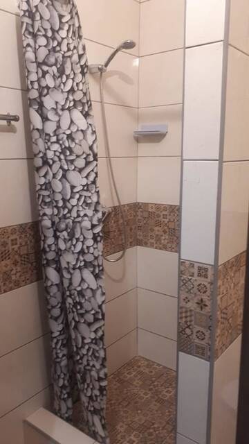 Фото номера Люкс с 1 спальней Апарт-отели Apart-hotel Ugolok г. Бердянск 10