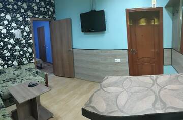 Фото номера Люкс с 1 спальней Апарт-отели Apart-hotel Ugolok г. Бердянск 7