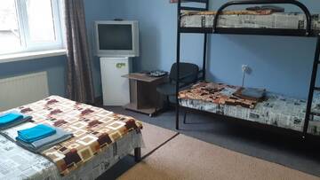 Фото номера Четырехместный номер &quot;Комфорт&quot; Апарт-отели Apart-hotel Ugolok г. Бердянск 7