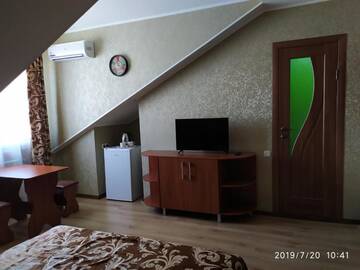 Фото номера Стандартный двухместный номер с 1 кроватью Отель NaNa г. Бердянск 10